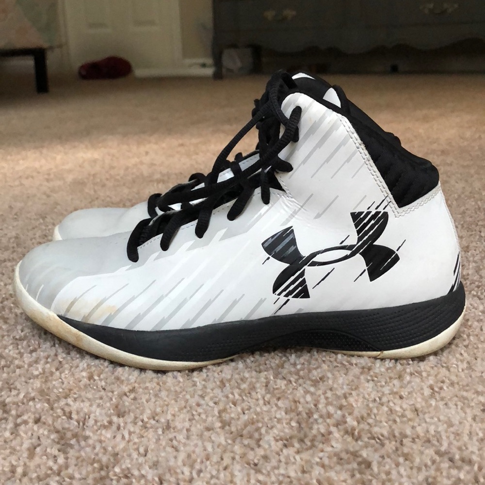Under Armour Basketball Shoes
